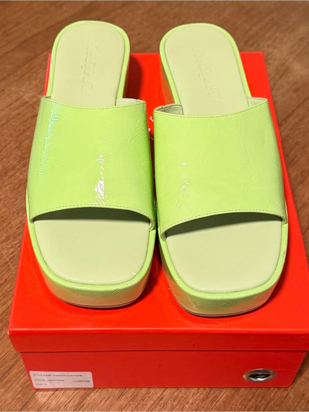 Dakota Flatform Sandals
